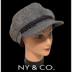NINE & CO by Nine West Newsboy Black and White Tweed Hat